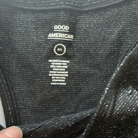 Good American sport top - Picture 3 of 9